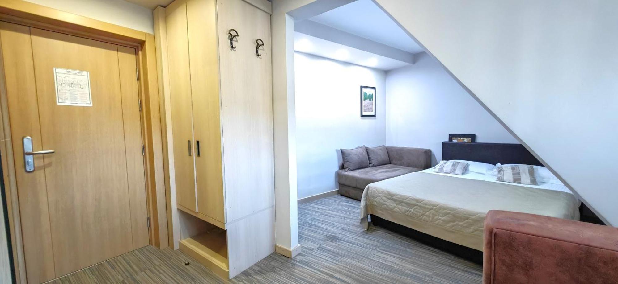 Angella Kop Konaci Apartment *