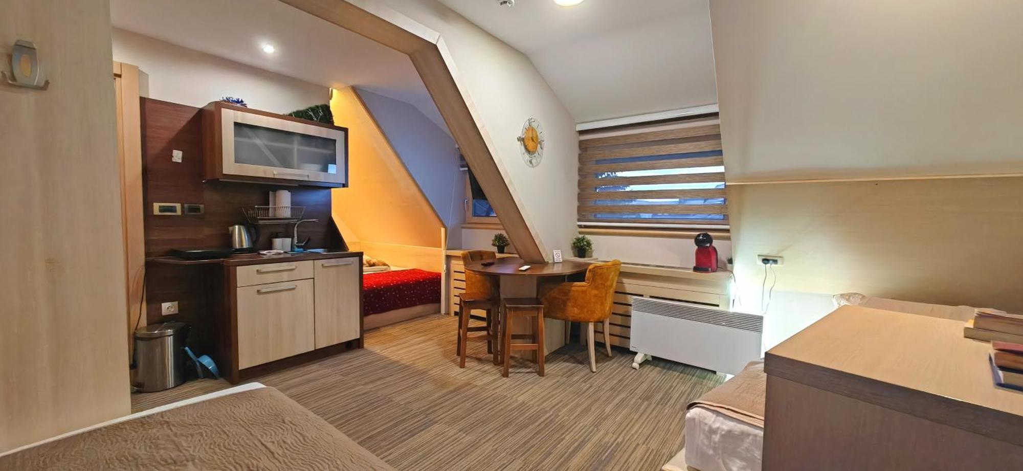Apartment Angella Kop Konaci *