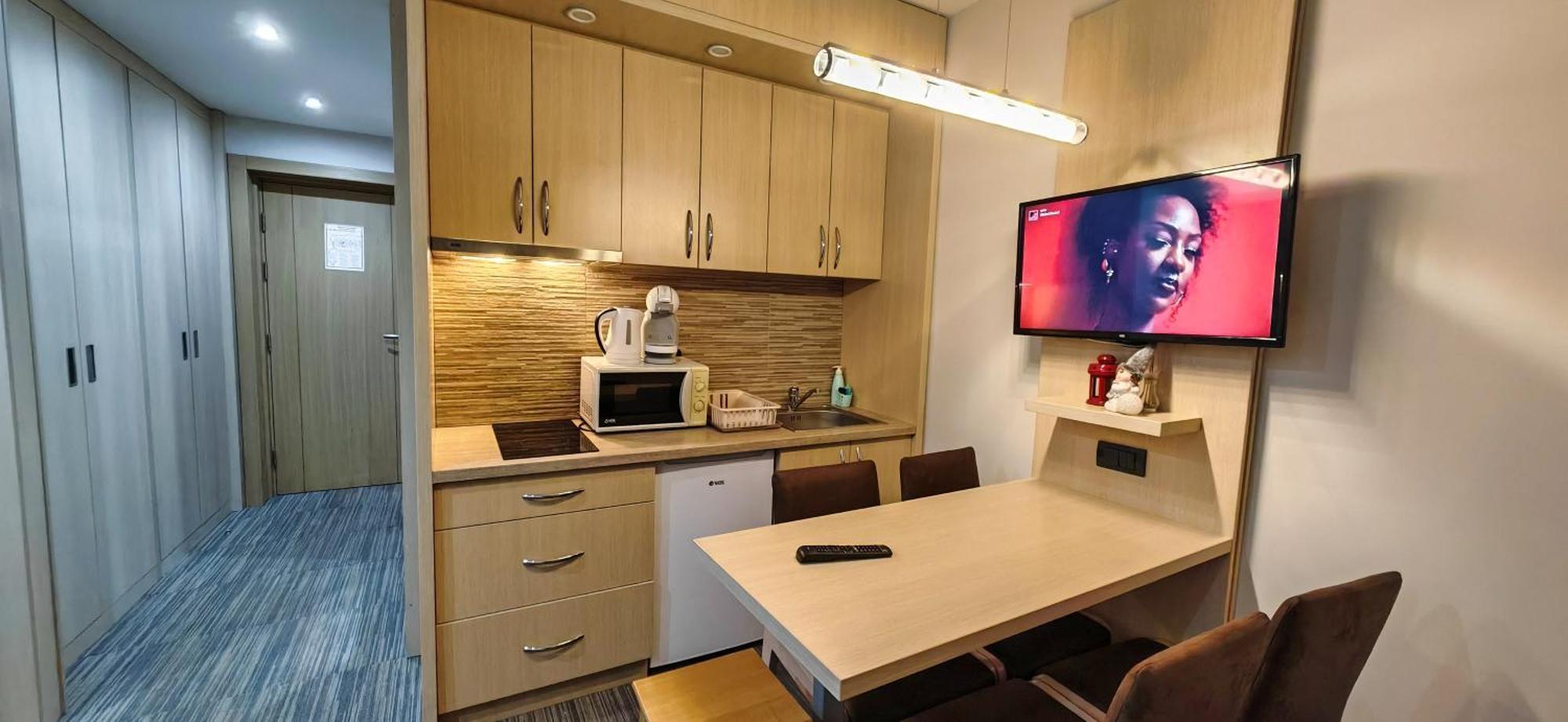 Angella Kop Konaci Apartment